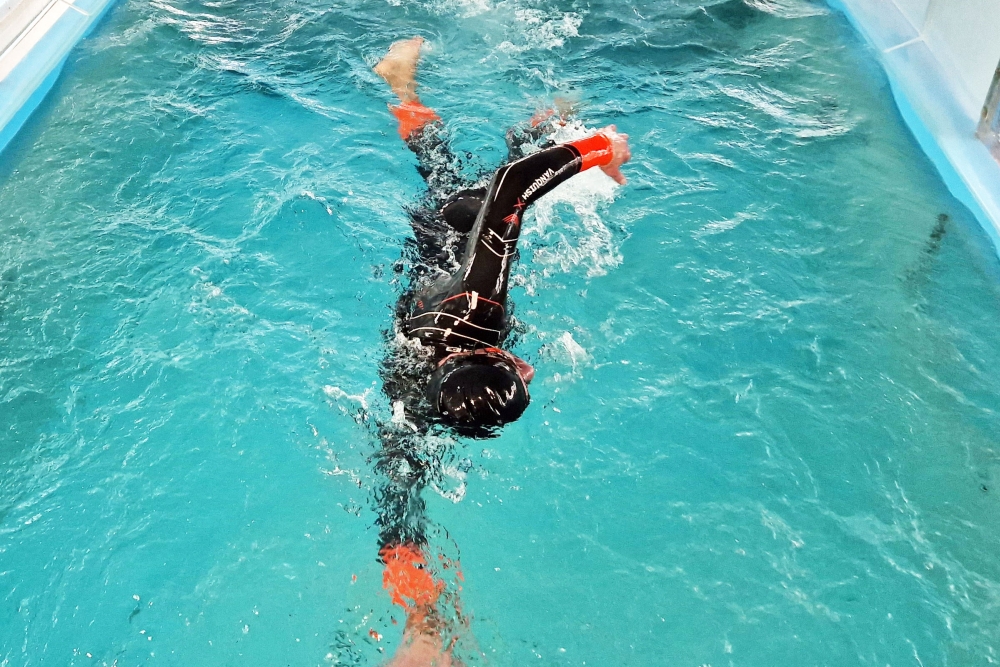 Neopren Testschwimmen inkl. Videoanalyse